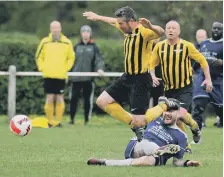  ?? ?? Penshaw Catholic Club drive forward against Blyth Mason Arms.