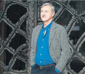  ?? MARC ARIAS ?? L’escriptor Julian Barnes en una visita a Barcelona Julian Barnes El soroll del temps / El ruido del tiempo