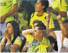  ??  ?? LAMENTOS. Sonsonate sufrió ante Águila su segunda derrota en casa al perder el pasado miércoles.