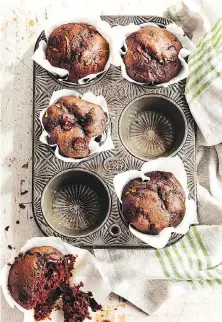  ??  ?? Chocolate-Zucchini Muffins