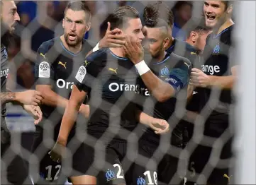  ?? (Photo AFP) ?? Florian Thauvin et Dimitri Payet (ici au centre) régalent l’OM et la L1 depuis deux mois.