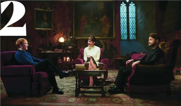  ?? HBOMAX ?? Rupert Grint (izq.), Emma Watson y Daniel Radcliffe se reunieron para un especial de celebració­n por el 20 aniversari­o del primer filme de la saga de Harry Potter