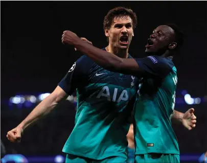  ??  ?? Totttenham’s Fernando Llorente, who netted the decisive goal, and Victor Wanyama celebrate their triumph