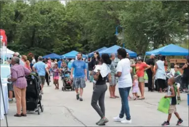  ?? MARIAN DENNIS - DIGITAL FIRST MEDIA ?? Riverfront Festival drew crowds to Riverfront Park in Norristown on Saturday.