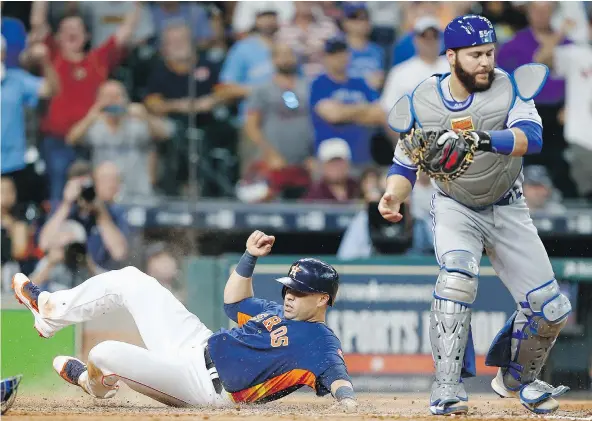  ?? — GETTY FILES ?? Carlos Beltran and the Astros on Sunday were the latest team to take advantage of closer Roberto Osuna’s recent struggles.