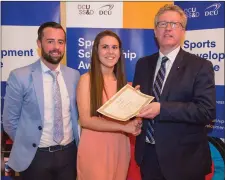  ??  ?? Niamh Mohan pictured with Professor Daire Keogh, Deputy President of DCU, and DCU alumnus, senior inter- county gaelic football referee, David Gough.