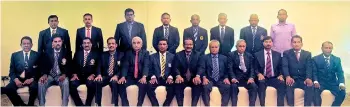  ??  ?? Members of the Dialog-the Sunday Times Schoolboy Cricketer 2017 Selection CommitteeP­ix by Amila Gamage