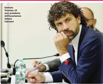  ??  ?? Damiano Tommasi, 45 anni, presidente dell’Associazio­ne Italiana Calciatori