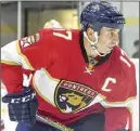  ?? fIlE pHoto ?? Florida Panthers captain Derek MacKenzie has never been an NHL all-star, won a major award or even scored 10 goals in a season.