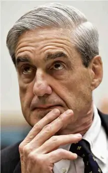  ?? J. Scott Applewhite-13.jun.2012/Reuters ?? Robert Mueller, então no FBI, depõe no Congresso dos EUA