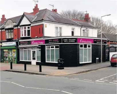  ??  ?? ●●The proposed site of Costa Coffee on Church Road in Gatley