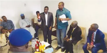  ??  ?? Plateau State Governor Simon Lalong inspects some of the sample drinks at the Highland Bottling Company