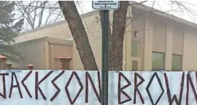  ??  ?? Banners were hung near a church. SUZAN WINDNAGEL VIA USA TODAY NETWORK