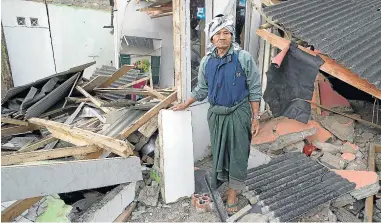  ?? ?? Las autoridade­s indonesias indicaron ayer que unas 22.000 viviendas quedaron destruidas.