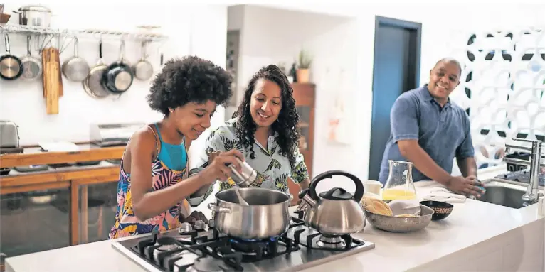  ?? FOTO: ISTOCK ?? In vielen amerikanis­chen Küchen stehen Gasherde.