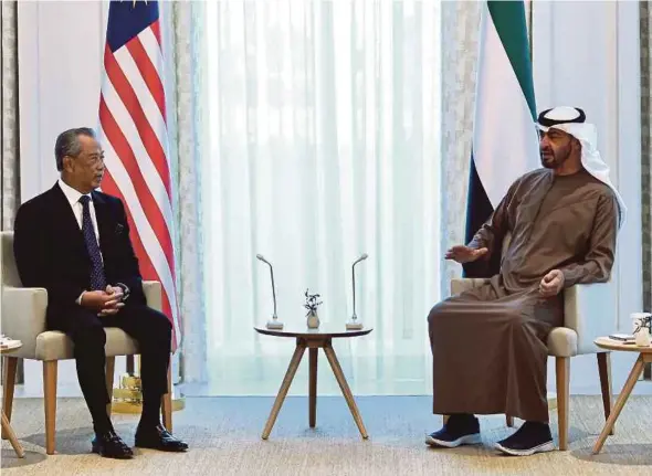  ?? BERNAMA PIC ?? Prime Minister Tan Sri Muhyiddin Yassin and Crown Prince of Abu Dhabi, Sheikh Mohamed bin Zayed Al Nahyan, having a discussion in Abu Dhabi yesterday.