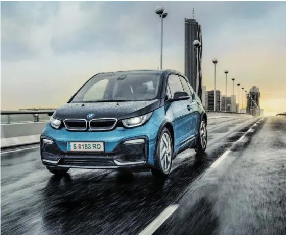  ?? ?? Auf die Gewinnerin bzw. den Gewinner des Börsespiel­s wartet ein brandneuer BMW i3 im Wert von mehr als 50.000 Euro.