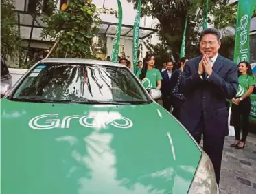  ?? REUTERS PIC ?? Cambodia’s Minister of Public Works and Transport Sun Chanthol at the launch of Grab services in Phnom Penh yesterday.