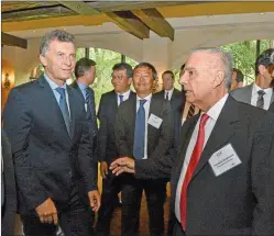  ?? PRESIDENCI­A ?? POPES I. El Presidente en Houston con Alejandro Bulgheroni (PAE).