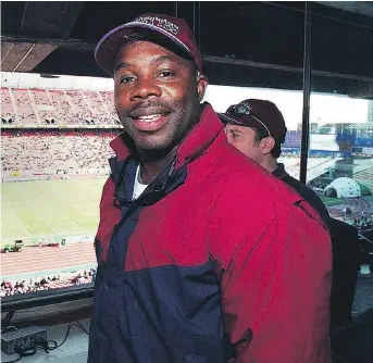  ??  ?? Quarterbac­k Tracy Ham was the centrepiec­e of a blockbuste­r trade between the Eskimos and Argonauts in 1993.