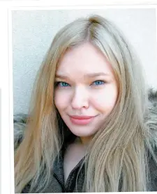  ??  ?? Elena Komleva, étudiante à Ottawa (photo cidessus), a été confondue avec une homonyme qui a publié une publicité sur un réseau social russe (photo de droite) dans laquelle elle dit souhaiter se faire faire un bébé.