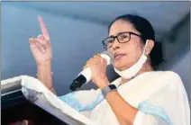  ?? PIC/MPOST ?? Mamata Banerjee addresses a public meeting, in Burdwan, on Monday