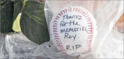  ?? MATT ROURKE/THE CANADIAN PRESS/AP ?? A memento in remembranc­e of former Phillies pitcher Roy Halladay is shown outside Citizens Bank Park in Philadelph­ia, Nov. 8, 2017.