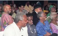  ?? PHOTOS BY MARCIA ROWE ?? A section of the audience reacts to a story being told.