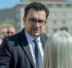  ??  ?? Determinat­o Il sindaco Francesco Rucco manterrà i controlli a Campo Marzo