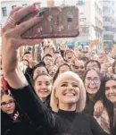  ?? Foto: Esto es Elche ?? Selfie mit Elche.