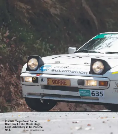  ?? Picture: STEWART McLEAN ?? FLYING: Targa Great Barrier Reef, day 1, Lake Morris stage. Leigh Achterberg in his Porsche 944.