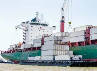  ?? FOTO JUAN ANTONIO SÁNCHEZ ?? En 2019 los productore­s bananeros de Urabá, el Magdalena y La Guajira exportaron 100 millones de cajas de la fruta por valor de 852 millones de dólares.