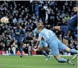  ?? PETER POWELL EPA ?? KEVIN de Bruyne headed in the opening goal for Manchester City against Real Madrid. |