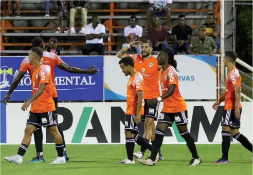  ?? FE ?? Cibao FC viene de golear 5-1 al Atlético San Cristóbal en su parque de Santiago para elevar a 28 los partidos sin conocer la derrota.