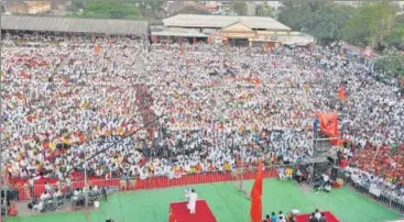  ?? HT ?? Shiv Sena chief Uddhav Thackeray was addressing a public rally at Rajgurunag­ar on Monday, the second day of his statewide tour.