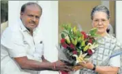  ?? HT ?? UPA Chairperso­n Sonia Gandhi with Karnataka Cmdesignat­e HD Kumaraswam­y in New Delhi on Monday.