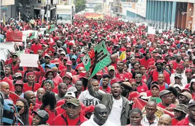  ?? /THULANI MBELE ?? Cosatu and its affiliates marched to the Gauteng legislatur­e yesterday in protest against a lack of jobs and retrenchme­nts in the public and private sectors.