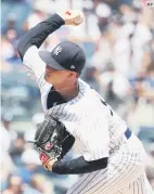  ??  ?? SONNY GRAY. El abridor de los Yankees, quien hiló victorias, lanza contra los Mets.