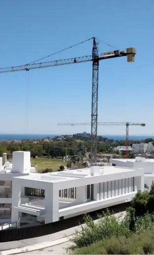  ?? Álex Zea ?? Málaga es la ciudad de costa con más promocione­s de obra nueva.