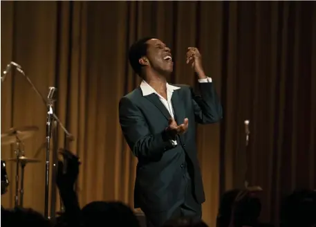  ??  ?? SPEAK NOW: Leslie Odom Jr. plays singer Sam Cooke in ‘One Night in Miami.’