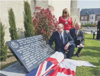  ??  ?? MP for Easington Grahame Morris with the Mayor of Seaham Sue Morrison and Dave McKenna of the Remember Them Fund.