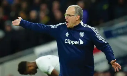  ?? ?? The Leeds United manager, Marcelo Bielsa, during last weekend’s defeat by Tottenham. Photograph: Javier García/Shuttersto­ck