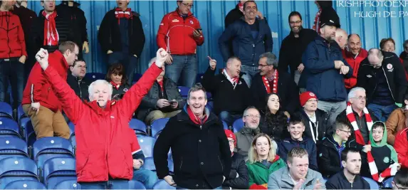  ??  ?? Sligo Rovers fans enjoying the game. Pic: Hugh de Paor.