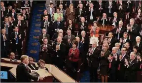  ??  ?? Donald Trump lors de son premier discours au Capitole, mardi soir.