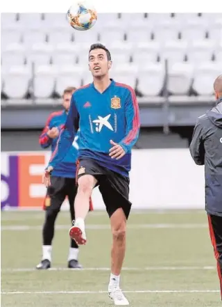  ?? EFE ?? Sergio Busquets, en un entrenamie­nto con España