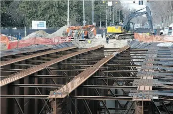  ?? ED KAISER/ EDMONTON JOURNAL ?? Groat Road will be closed for two weekends as bent bridge girders are removed for analysis.