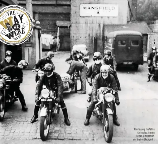  ??  ?? Allan’s gang, the White Cross club, leaving the pub in Mansfield, destinatio­n Blackpool...