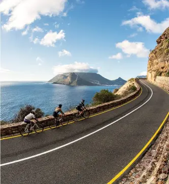  ??  ?? FAR LEFT: Cycling and coffee are intrinsica­lly interlinke­d, and the Cycle Tour 364 route offers caffeinedo­ping opportunit­ies aplenty. LEFT: Chapman’s Peak is arguably the best cycling road in the Western Cape – some would say the world.