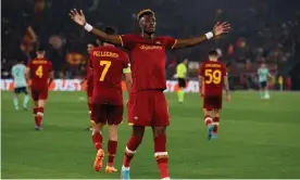  ?? Julian Finney/Getty Images ?? Tammy Abraham celebrates scoring the winner for Roma against Leicester. Photograph: