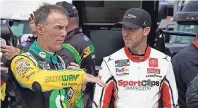  ?? ?? Kevin Harvick (left) and Denny Hamlin discuss a playoff format named in their honor ... or a 2022 race in Martinsvil­le.